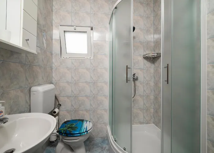 Stunning In With Wifi Appartement Peroj