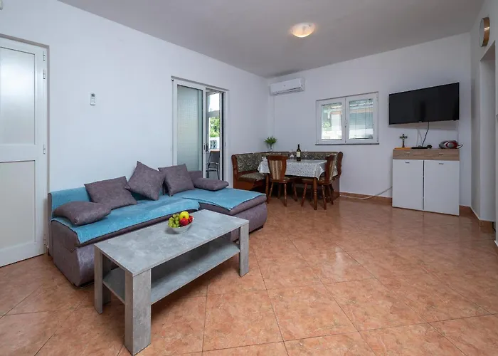 아파트 Stunning In With Wifi 페로이