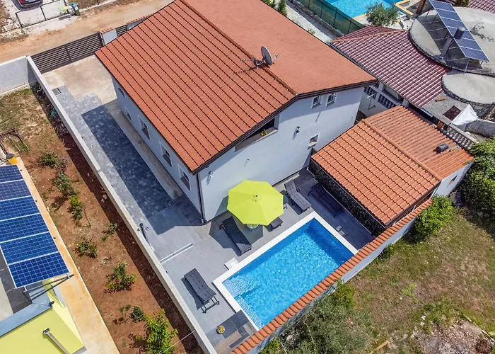 Appartement Stunning In With Wifi