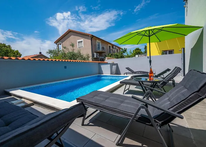 Stunning In With Wifi 페로이